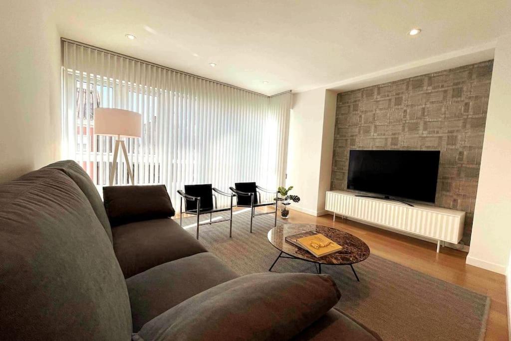 H7072 Luxury Apartments Santiago de Compostela Exterior photo