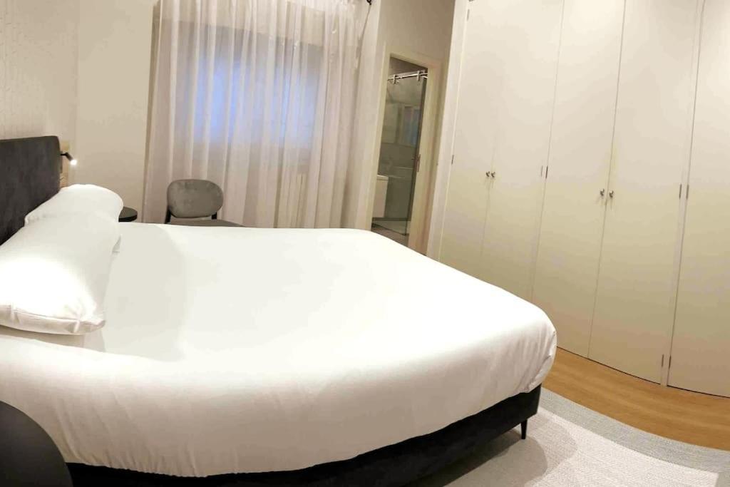 H7072 Luxury Apartments Santiago de Compostela Exterior photo